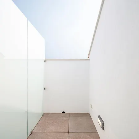 Guestready - Beachfront Dream In * Sesimbra